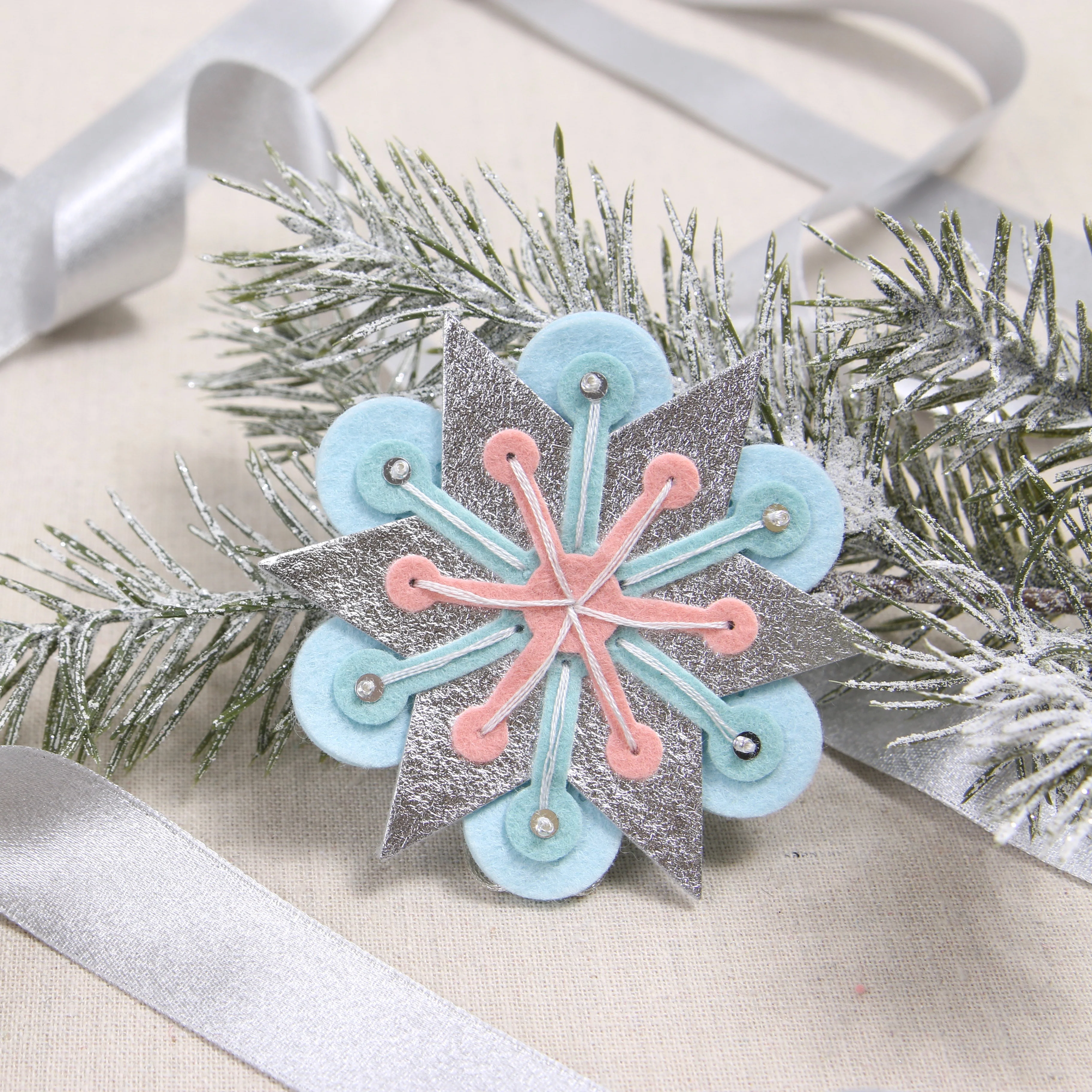 Silver Metallic Felt - Image 3